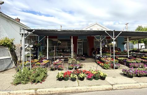 853 5th Avenue Troy NY 12182