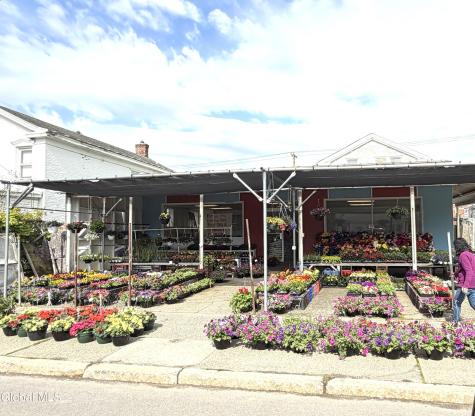 853 5th Avenue Troy NY 12182