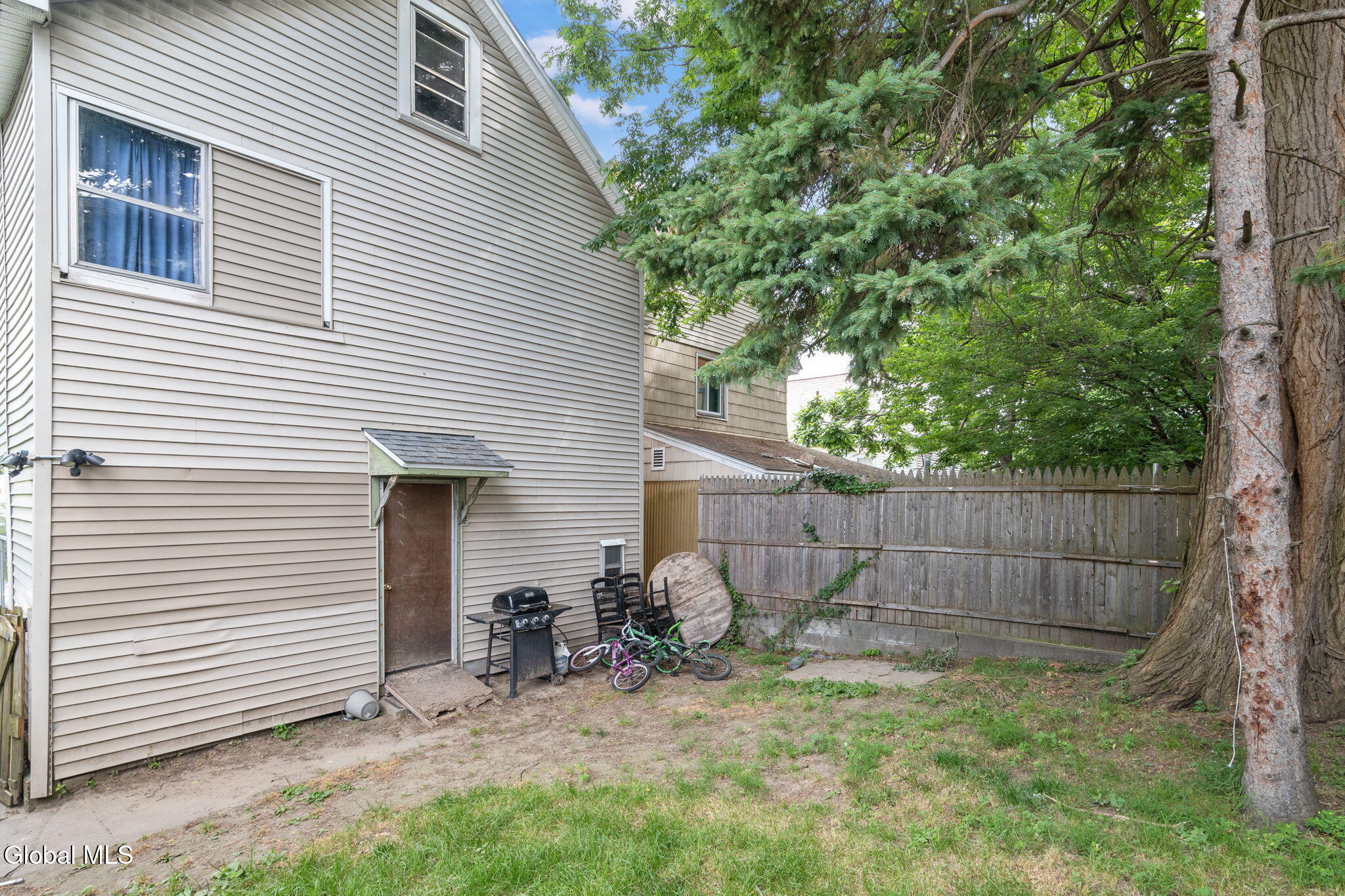 9 Jackson Place Schenectady NY 12308