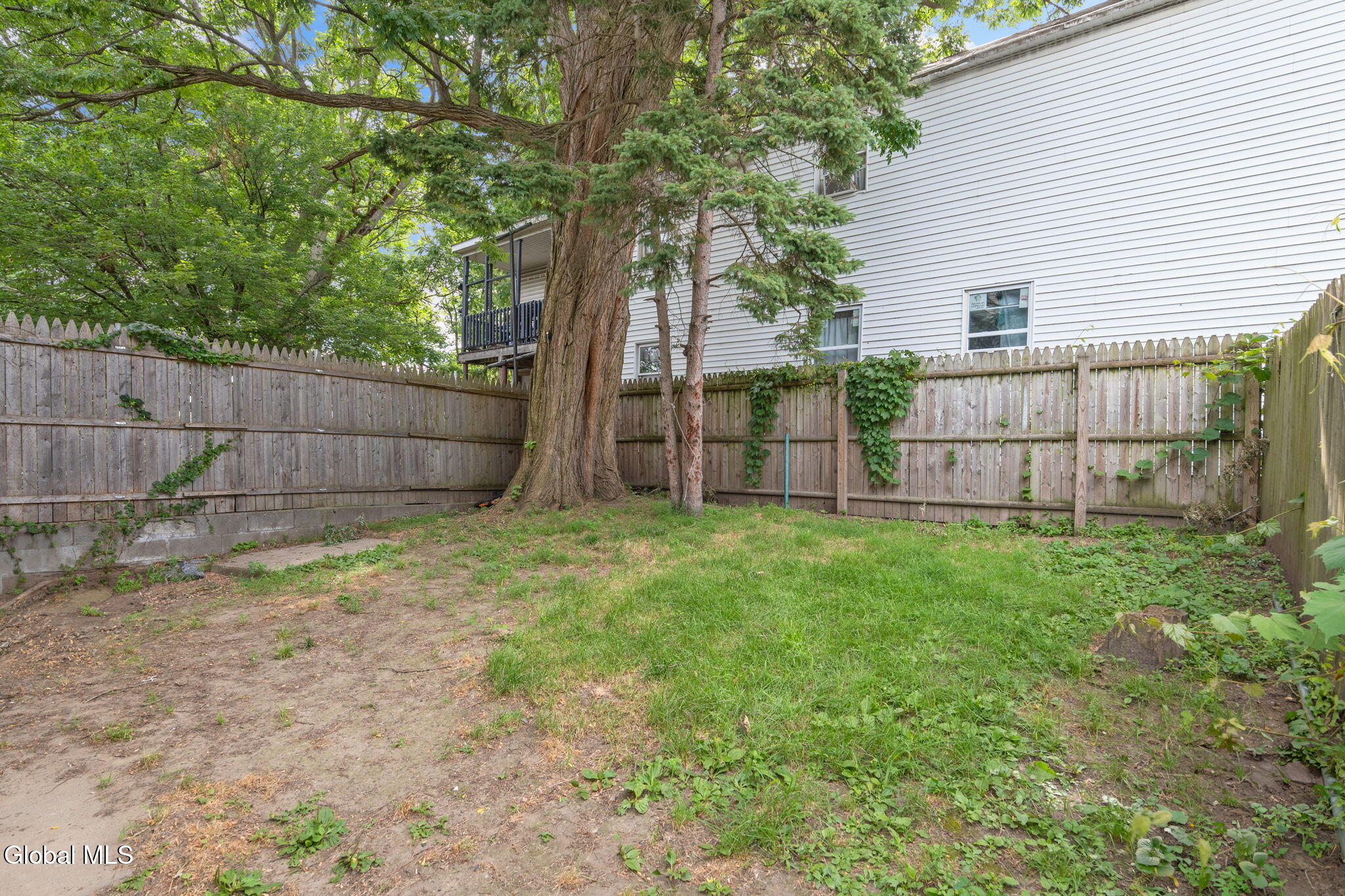 9 Jackson Place Schenectady NY 12308