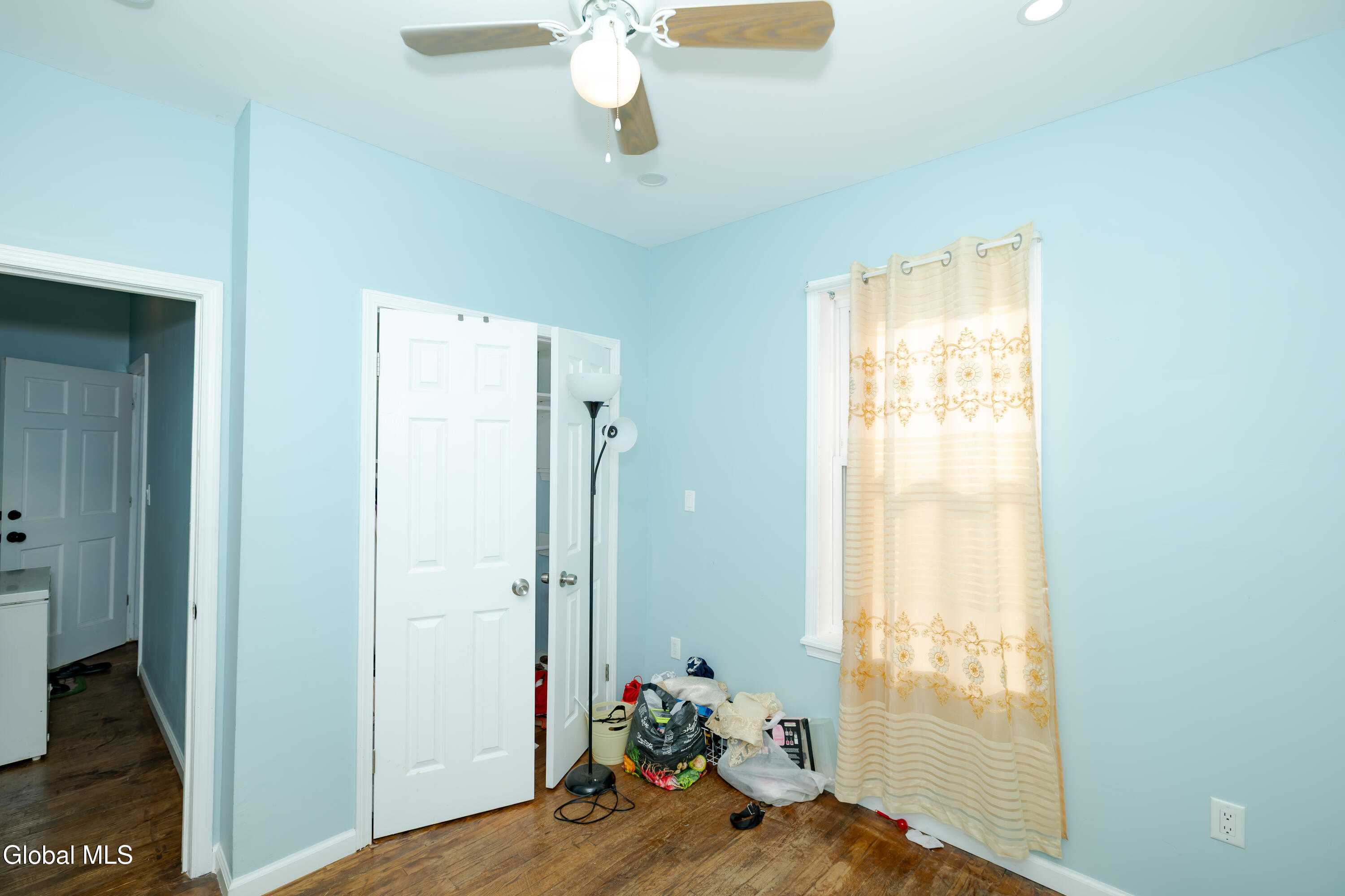 1643 Foster Avenue Schenectady NY 12308