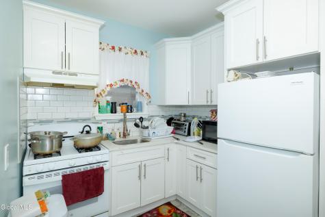 1643 Foster Avenue Schenectady NY 12308