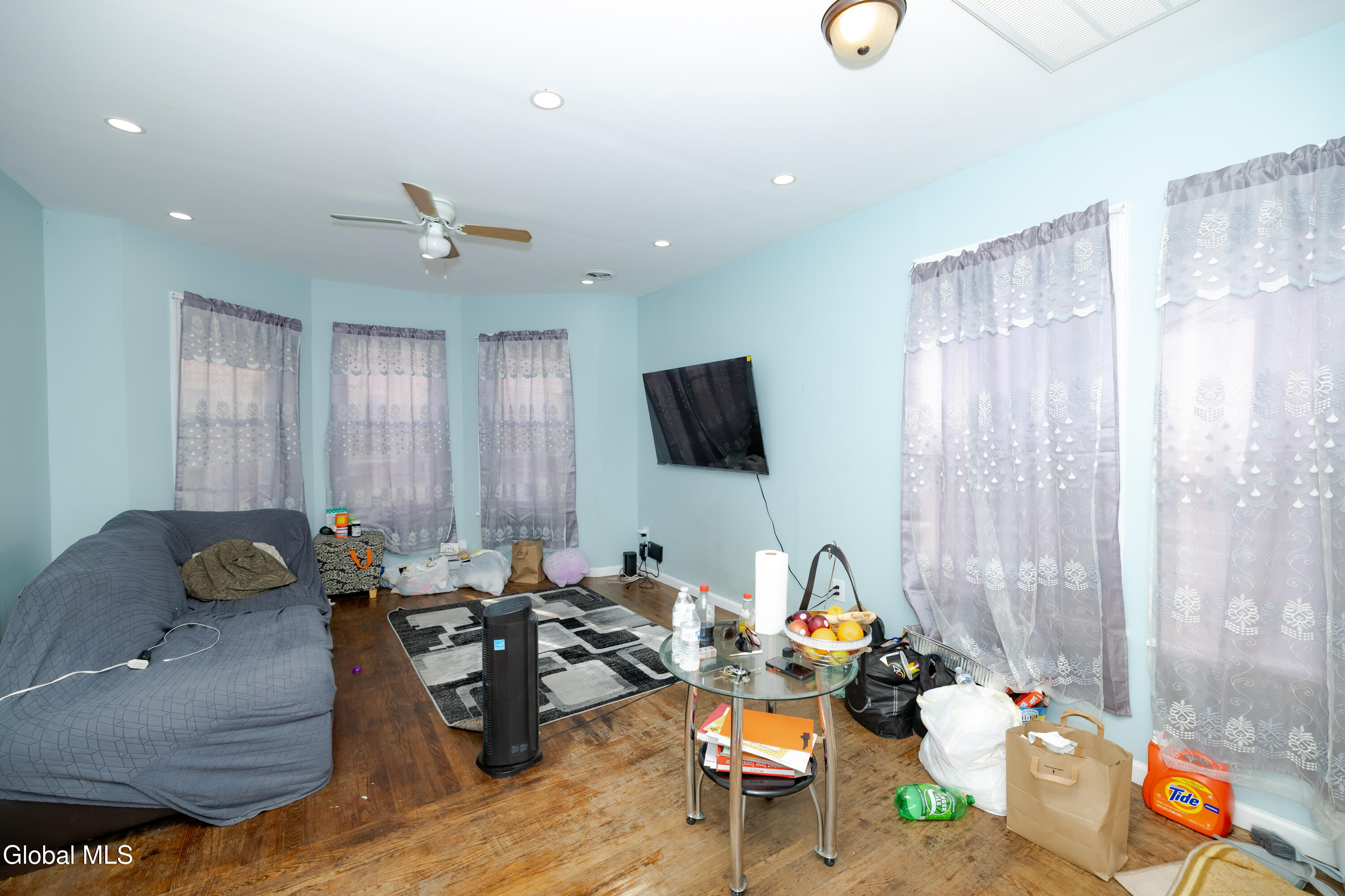 1643 Foster Avenue Schenectady NY 12308