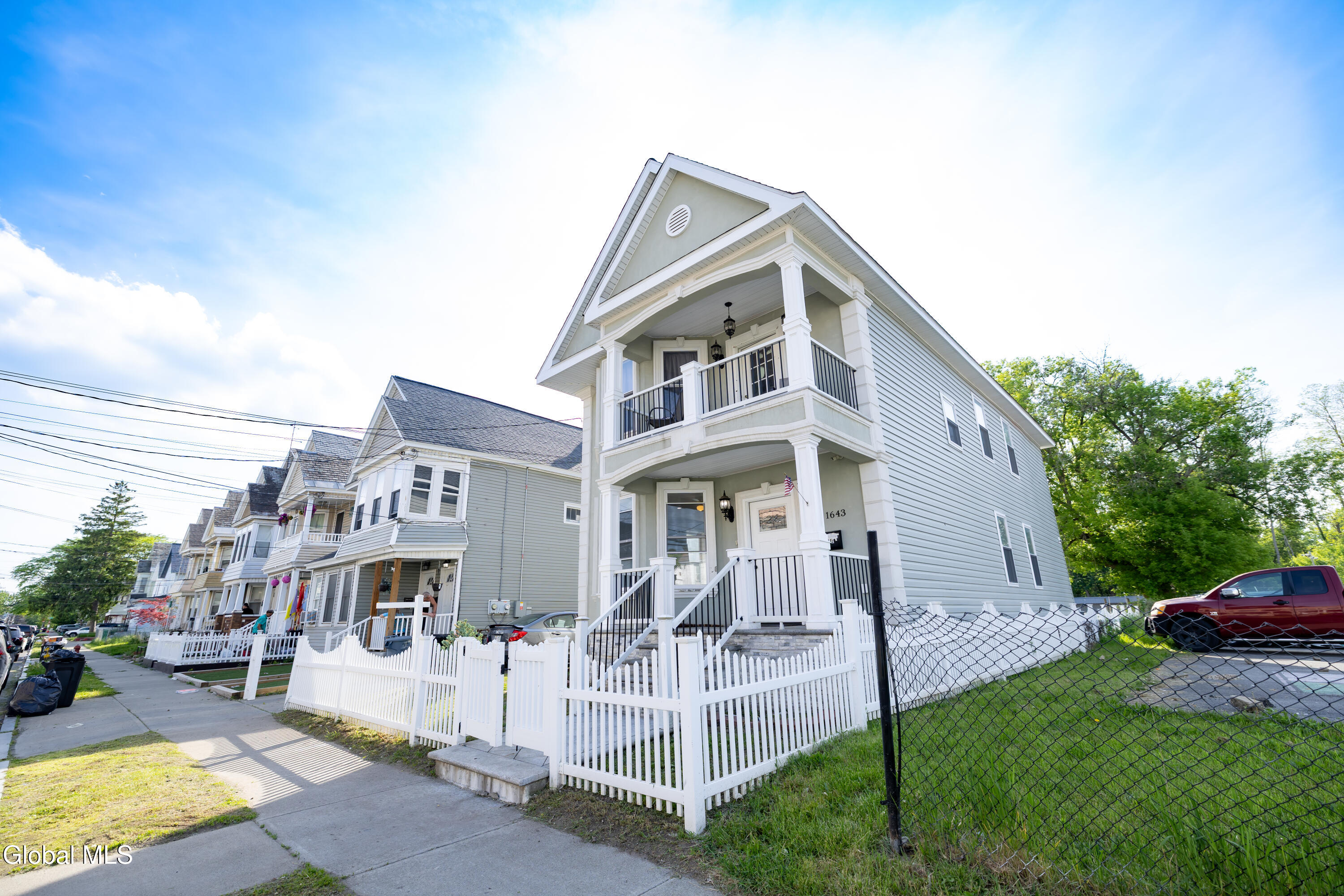 1643 Foster Avenue Schenectady NY 12308
