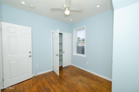1643 Foster Avenue Schenectady NY 12308