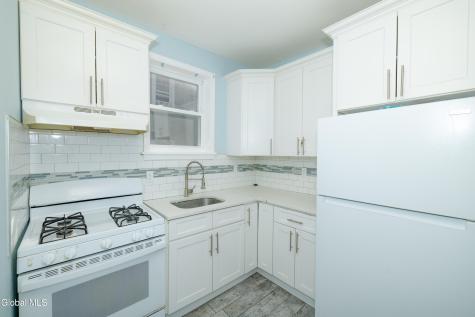 1643 Foster Avenue Schenectady NY 12308