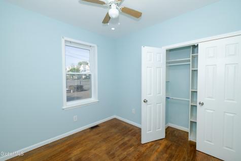 1643 Foster Avenue Schenectady NY 12308