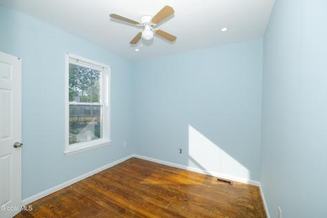 1643 Foster Avenue Schenectady NY 12308