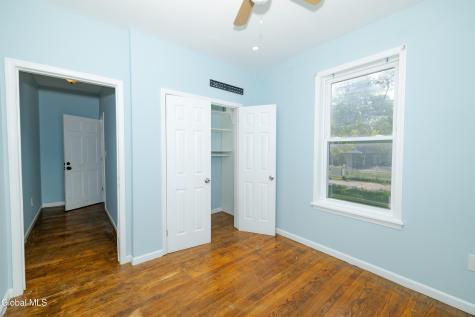 1643 Foster Avenue Schenectady NY 12308