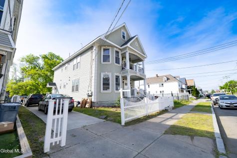 1643 Foster Avenue Schenectady NY 12308