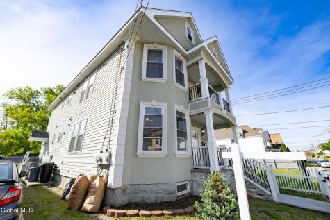 1643 Foster Avenue Schenectady NY 12308