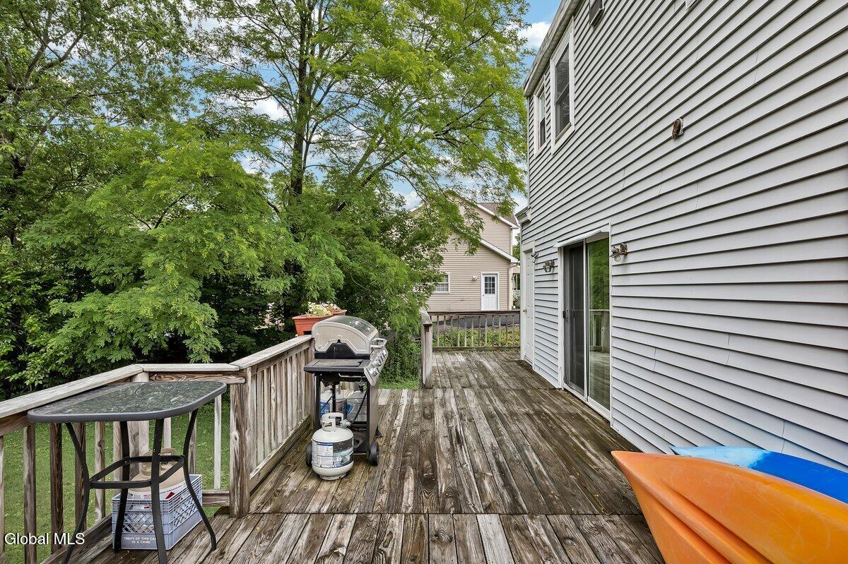 162 Consaul Road Albany NY 12205