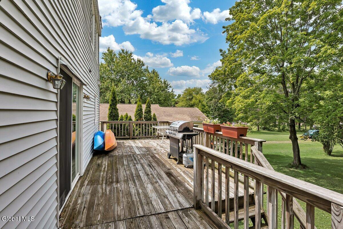 162 Consaul Road Albany NY 12205