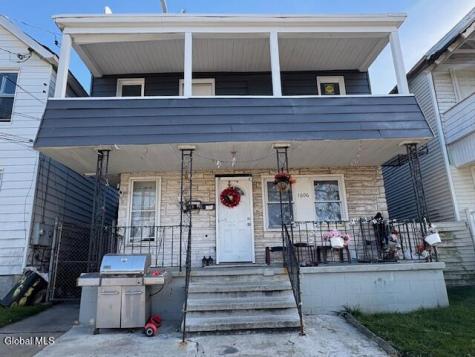 1606 Foster Avenue Schenectady NY 12308
