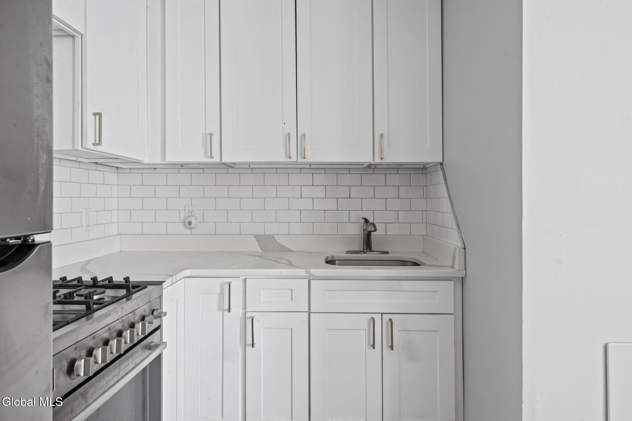 546 2nd Street Troy NY 12180