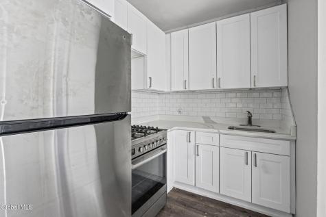 546 2nd Street Troy NY 12180