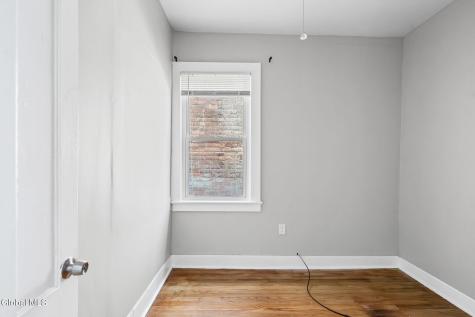 546 2nd Street Troy NY 12180