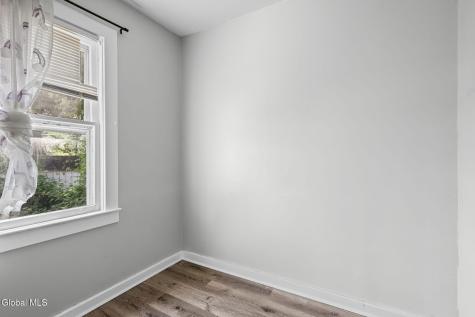 546 2nd Street Troy NY 12180