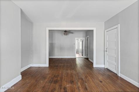 546 2nd Street Troy NY 12180