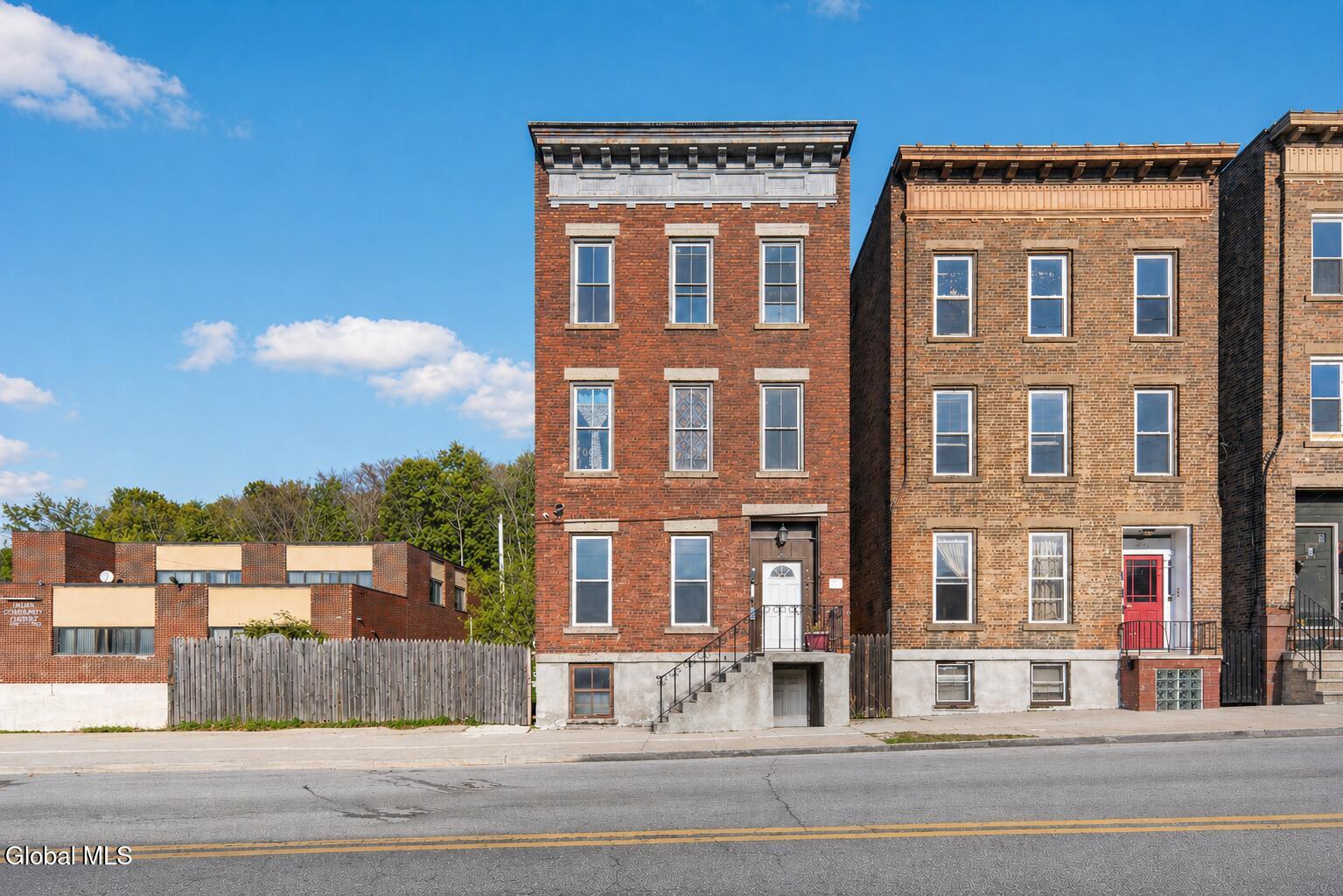 1410 5th Avenue Troy NY 12180