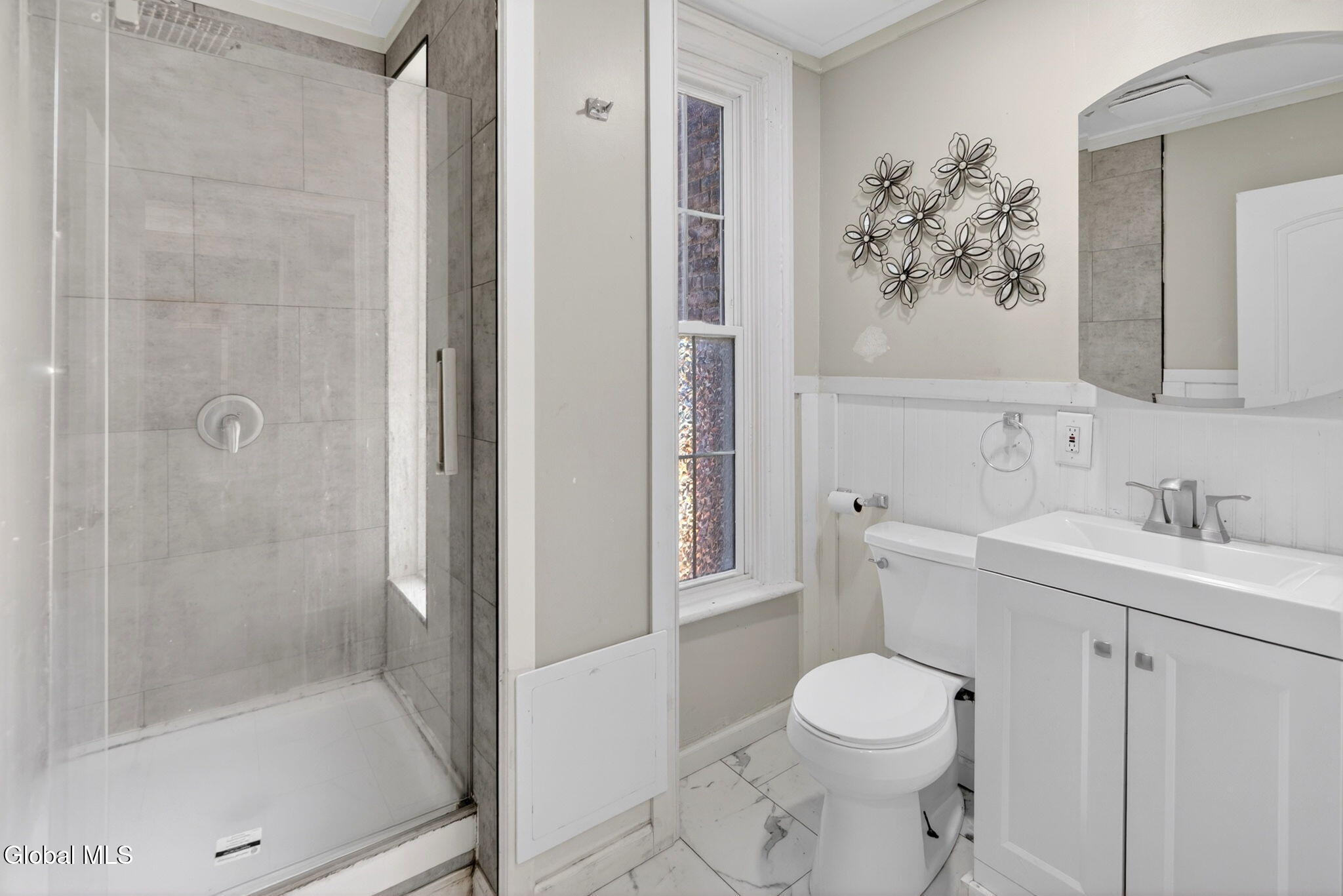 1410 5th Avenue Troy NY 12180