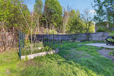 1410 5th Avenue Troy NY 12180