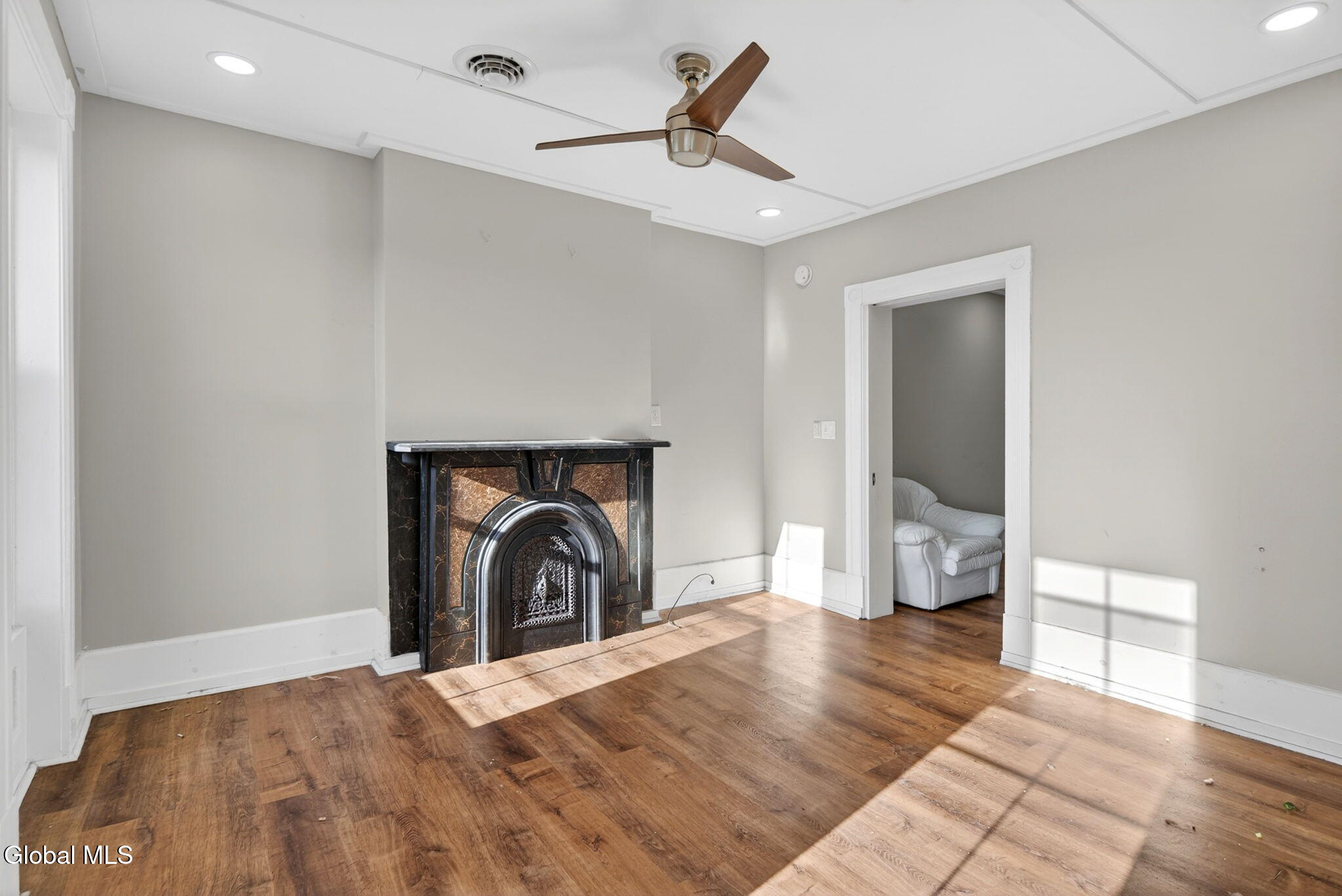1410 5th Avenue Troy NY 12180