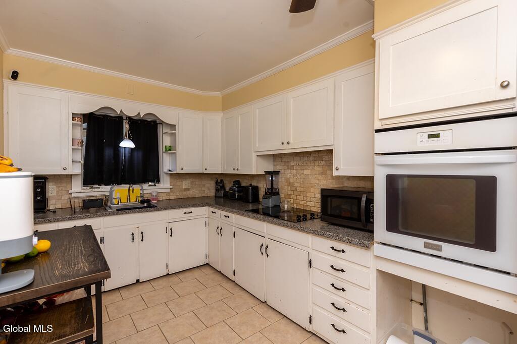 730 Hampton Avenue Schenectady NY 12309