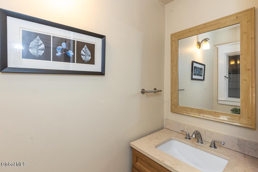 730 Hampton Avenue Schenectady NY 12309