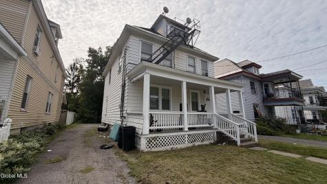 1562 Rugby Road Schenectady NY 12308