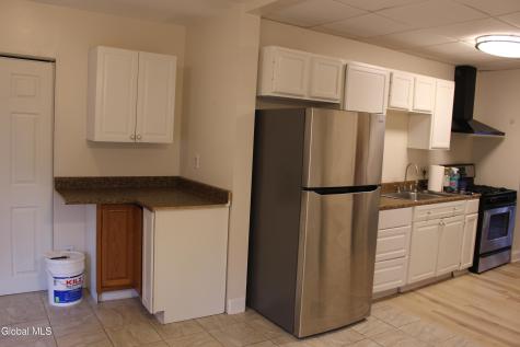 7-11 Forbes Avenue Rensselaer NY 12144