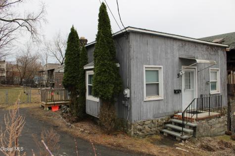 7-11 Forbes Avenue Rensselaer NY 12144