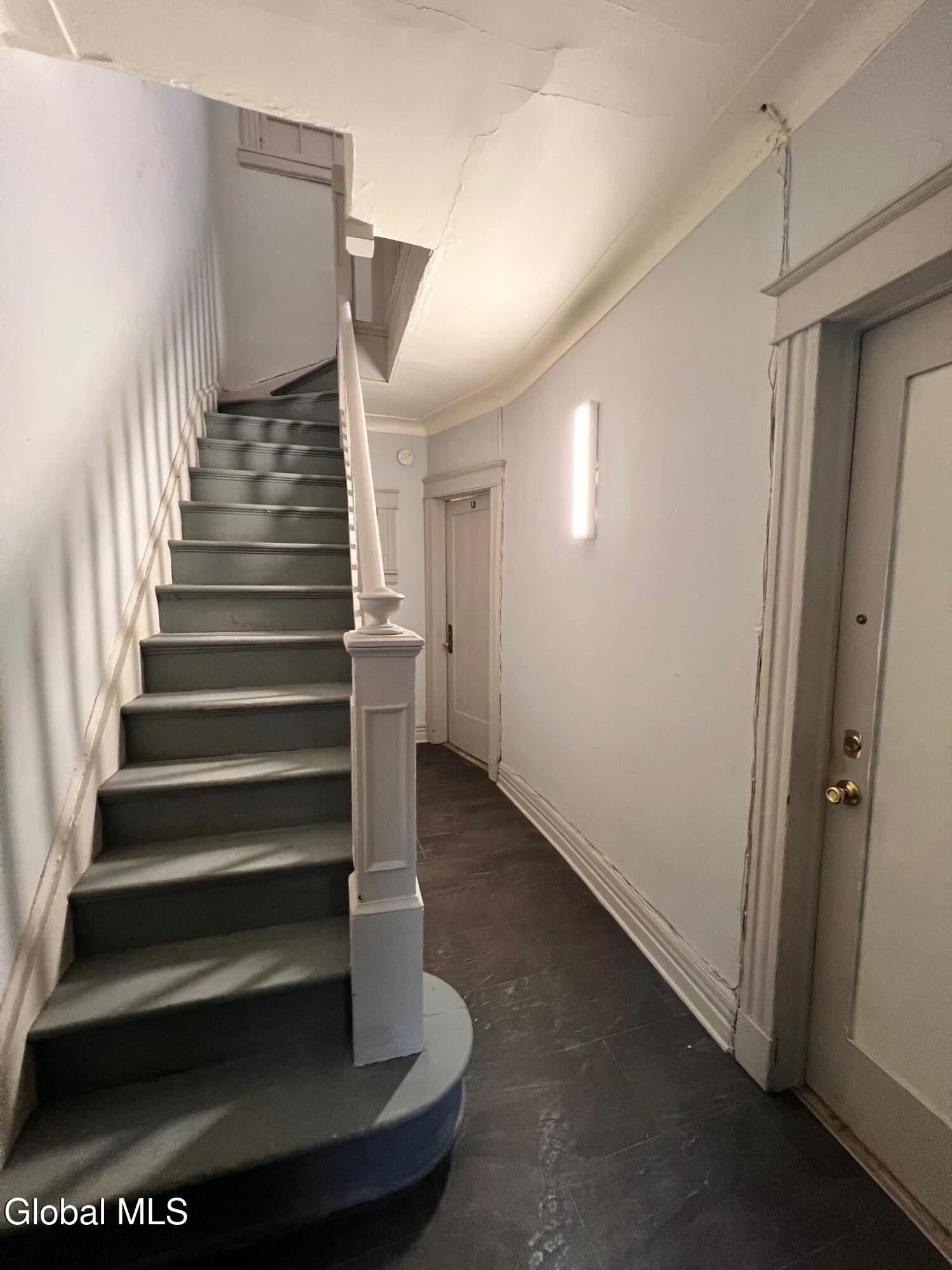 369 Hudson Avenue Albany NY 12210