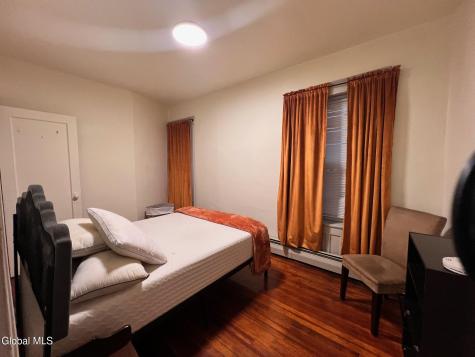369 Hudson Avenue Albany NY 12210