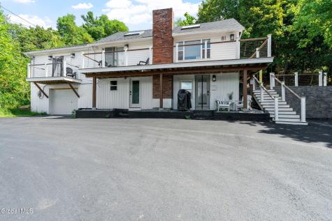 81 Rodgers Lane Saratoga Springs NY 12866