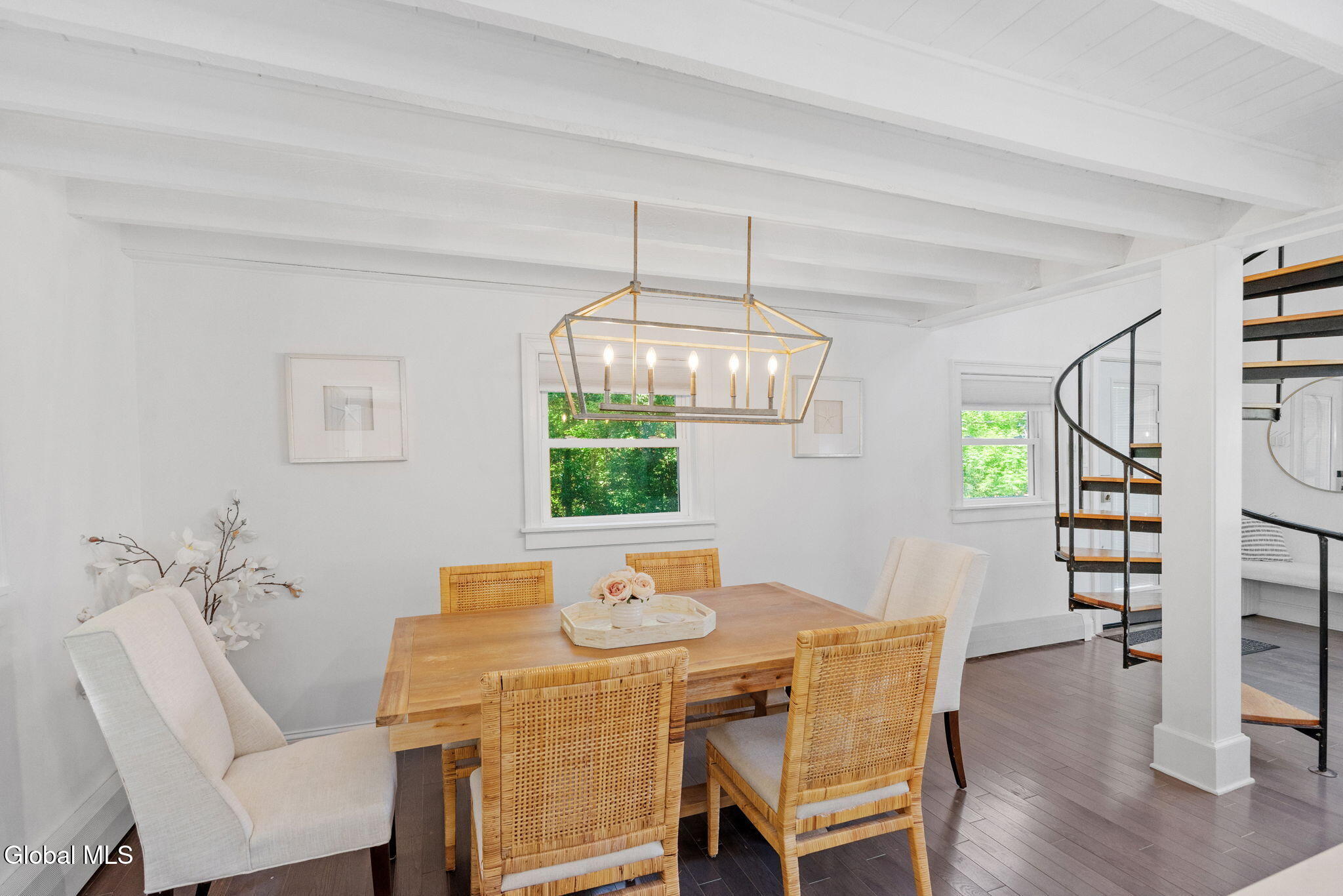 81 Rodgers Lane Saratoga Springs NY 12866