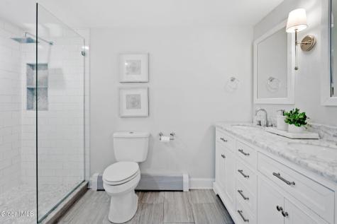 81 Rodgers Lane Saratoga Springs NY 12866