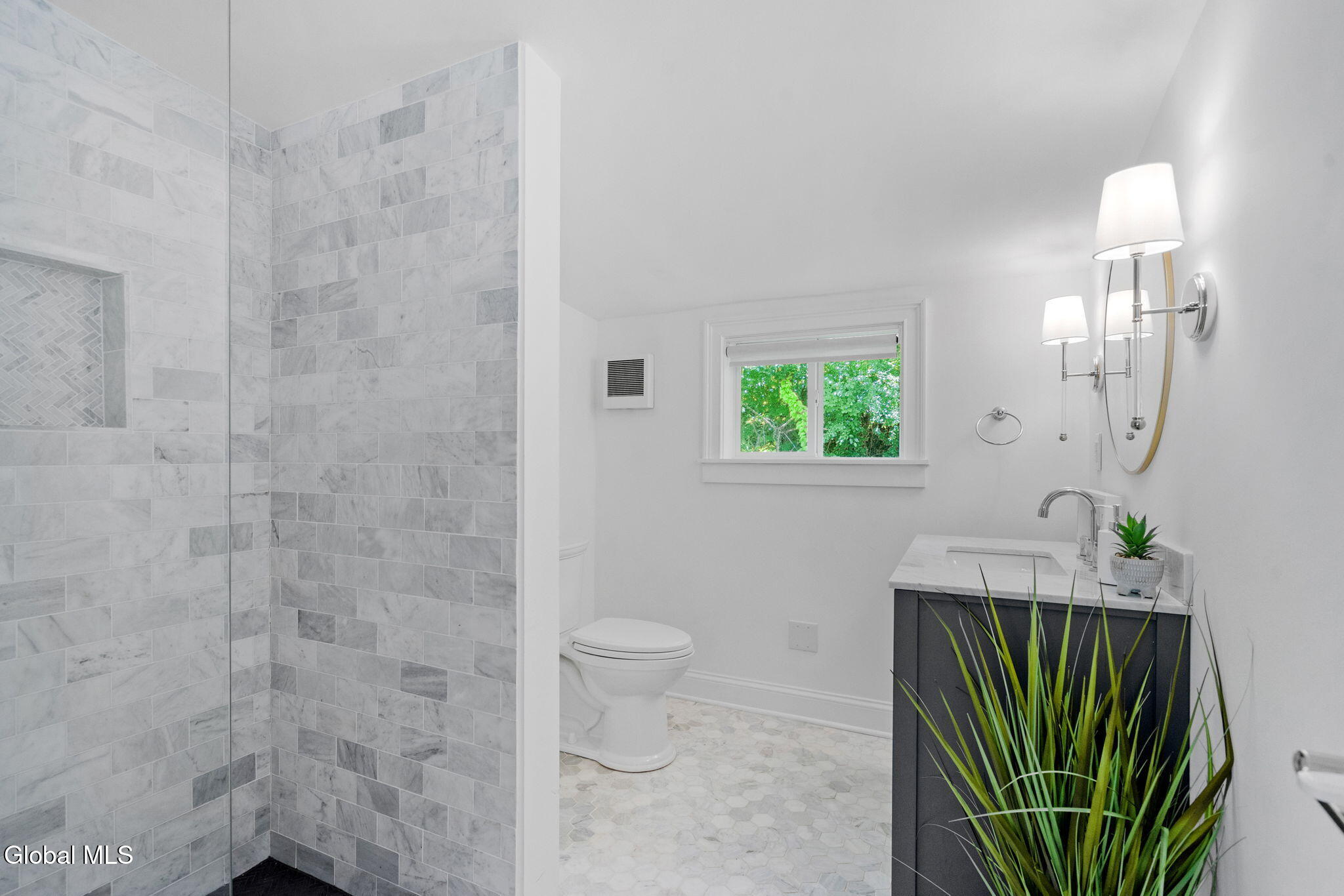 81 Rodgers Lane Saratoga Springs NY 12866