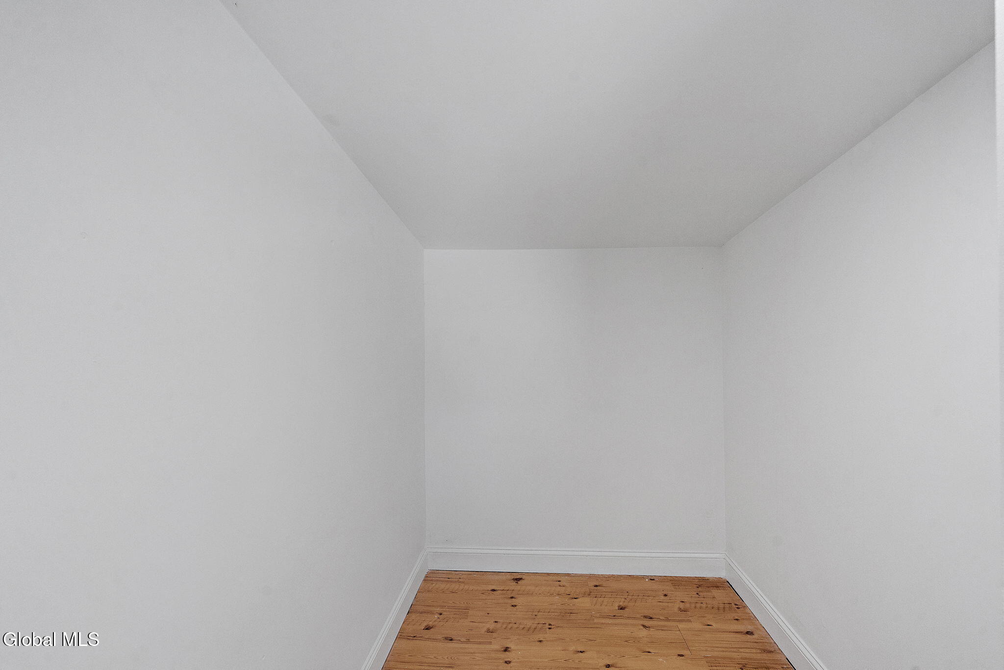 81 Rodgers Lane Saratoga Springs NY 12866