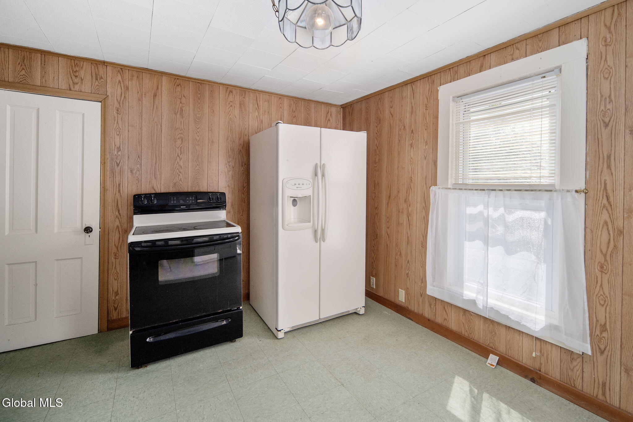 127 France Lane Cobleskill NY 12043