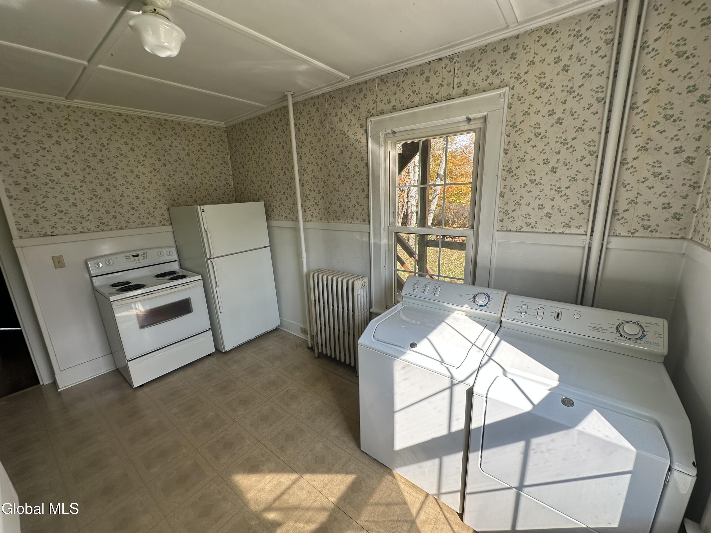 32 Lovers Lane New Lebanon NY 12125