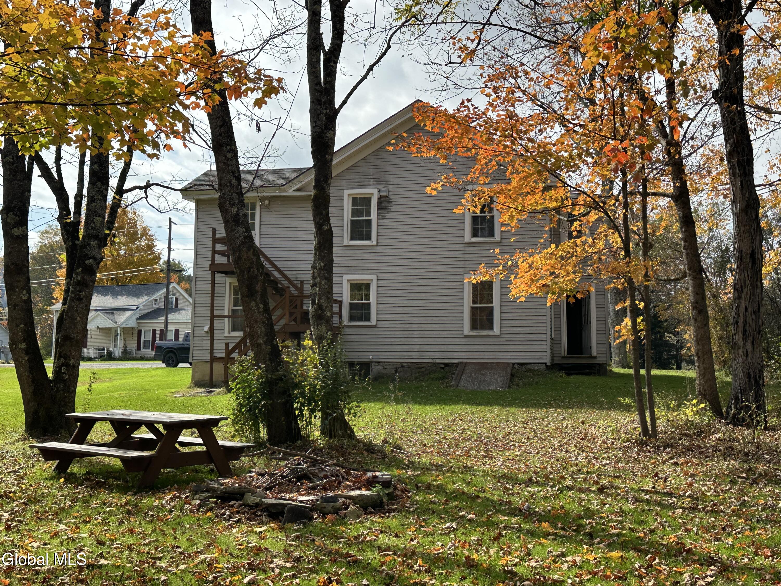 32 Lovers Lane New Lebanon NY 12125