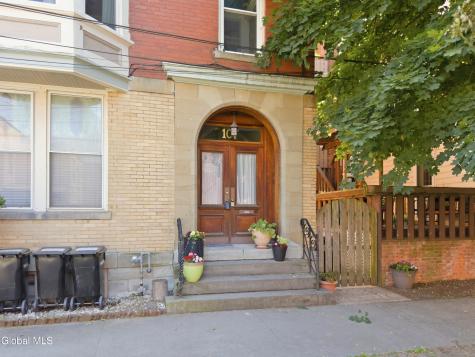 107 Washington Street Troy NY 12180