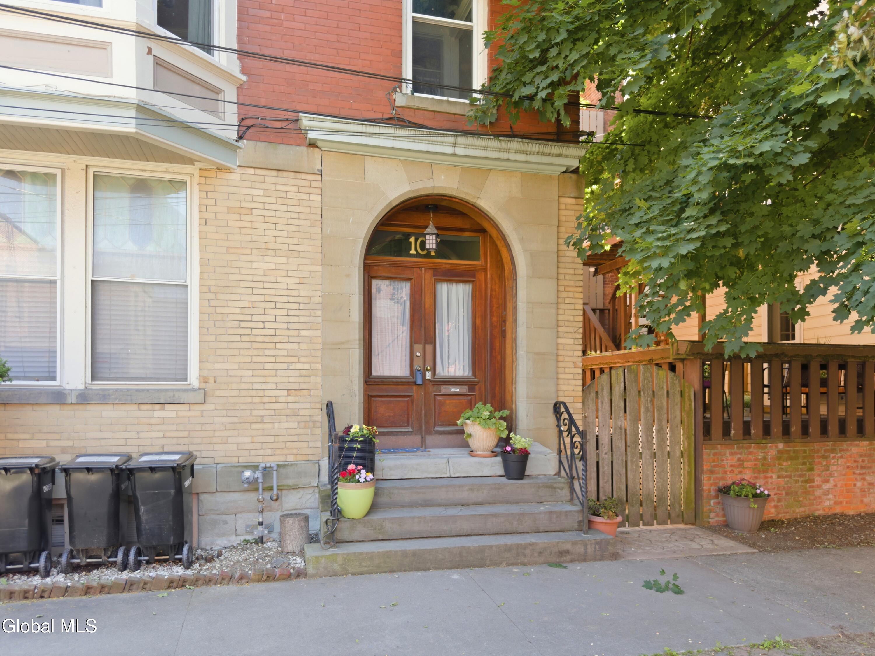 107 Washington Street Troy NY 12180