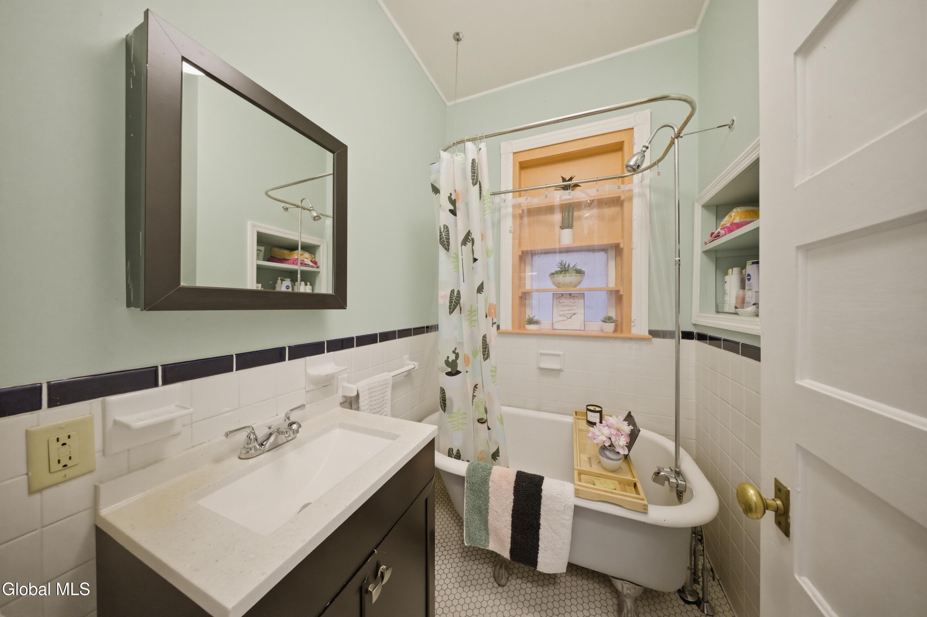 107 Washington Street Troy NY 12180