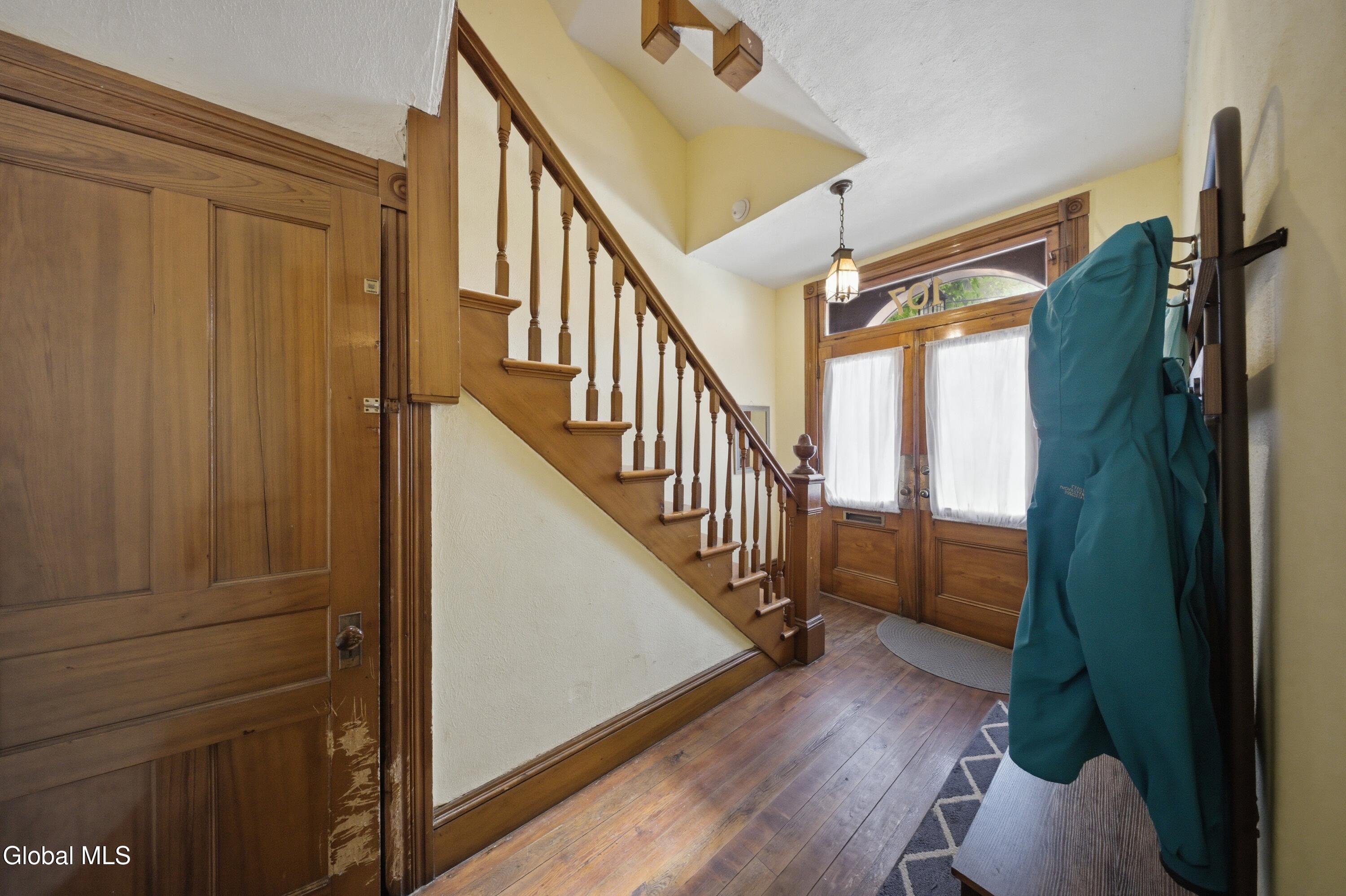 107 Washington Street Troy NY 12180