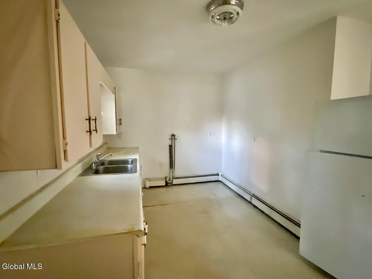 619 Fourth Avenue Watervliet NY 12189