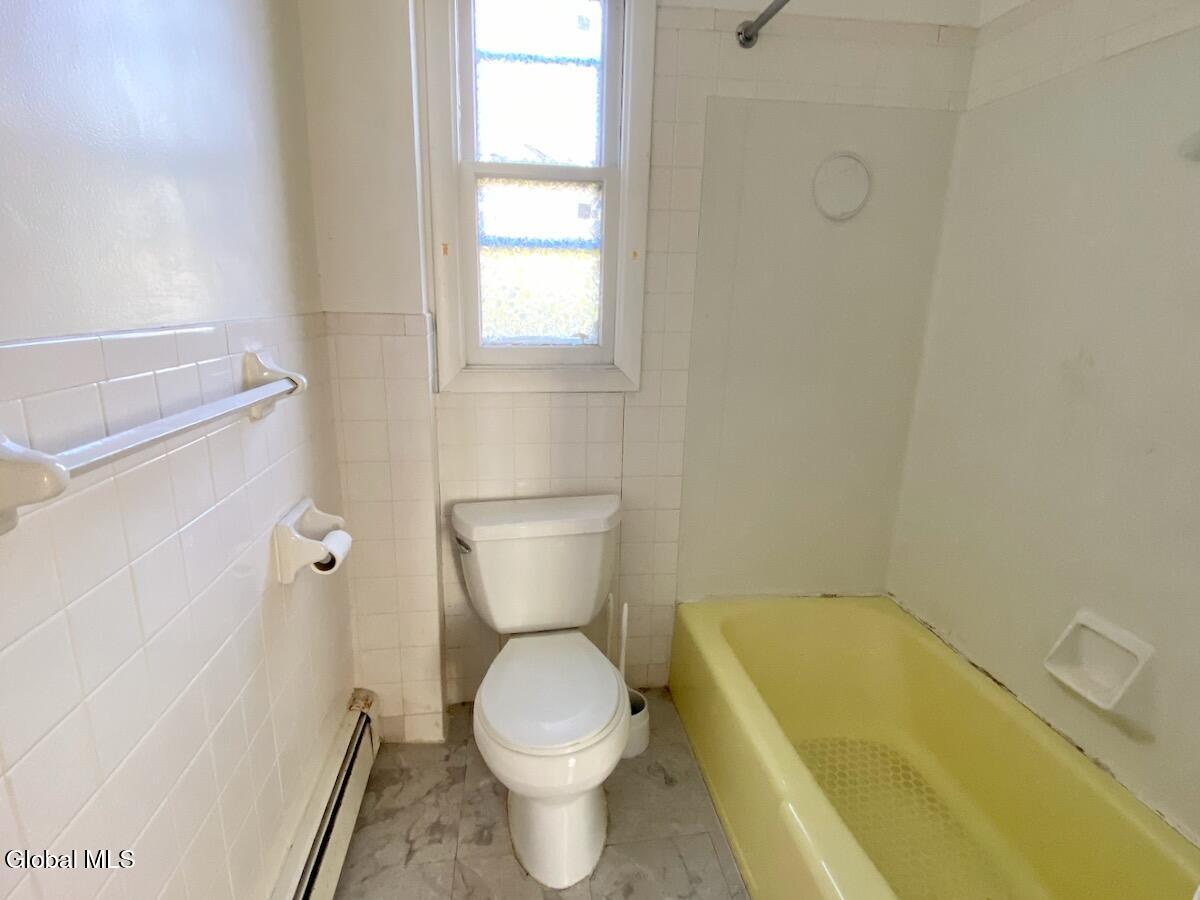 619 Fourth Avenue Watervliet NY 12189