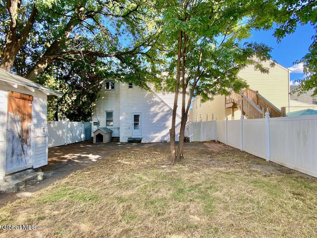 619 Fourth Avenue Watervliet NY 12189