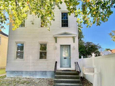 619 Fourth Avenue Watervliet NY 12189